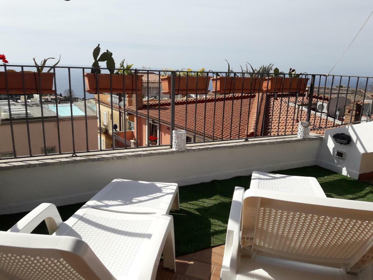 Casa Gio Apartment ตาออร์มินา ภายนอก รูปภาพ
